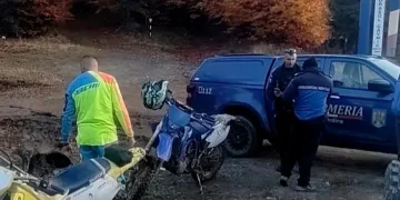 Doi motocicliști amendați de jandarmii maramureșeni în Pasul Netedea