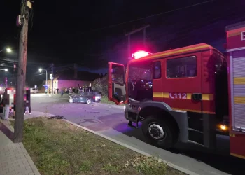 Accident cu șase victime în Reghin. Coliziune între două mașini la intersecția Apalinei cu Pomilor