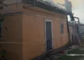 Incendiu în localitatea Cuci. Anexă gospodărească și garaj mistuite de flăcări